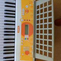 電子ピアノの画像