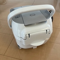 象印マイコン炊飯ジャー　NL-BC05型の画像