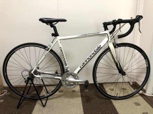 ロードバイク Cannondale CAAD8 SORA