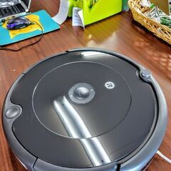 【店頭引き取り限定】超特価！中古iRobot ルンバ693 R6...
