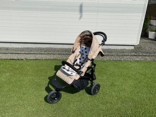 エアバギー ココ ブレーキモデル 3輪ベビーカー  3ヶ月～3歳頃 ベージュ ドリンクホルダー付き AirBuggy COCO 