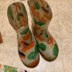 15cm長靴とレインポンチョの画像