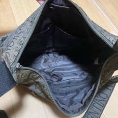 【VALENTINO ROSSA ショルダー バッグ 】中古の画像