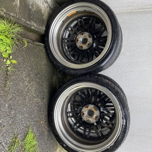 決まりました　　　　225/35ZR19 シャレン