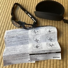 スポーツメガネ