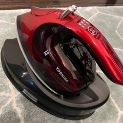 アイロン・台 TOSHIBA 赤の画像
