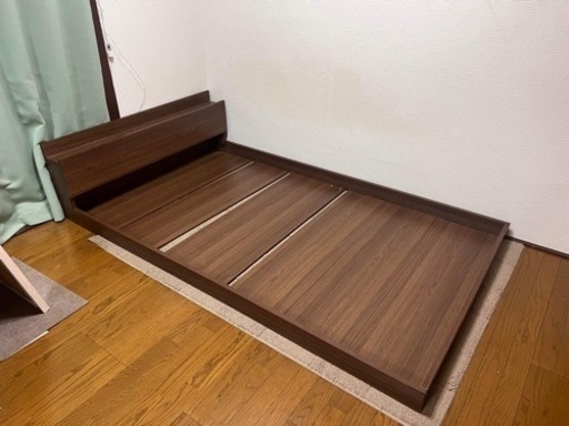 マットレス付きセミダブルベッド
