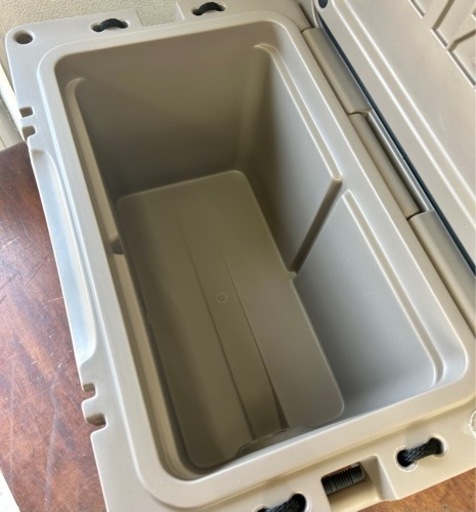 お引取り限定 snow peak スノーピーク ハードロッククーラー 40QT 38L UG-302GY クーラーボックス