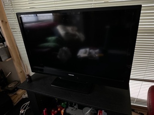 TOSHIBA テレビ　テレビ台付き