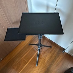 機材台、譜面台、DJ台の画像