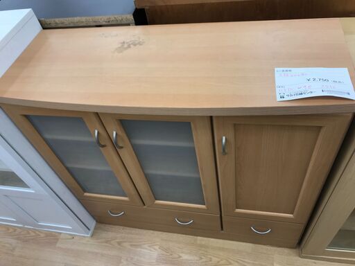 ★ジモティ割あり★  ミニ食器棚 木目調 H83×W90×D32 クリーニング済み KJ2243