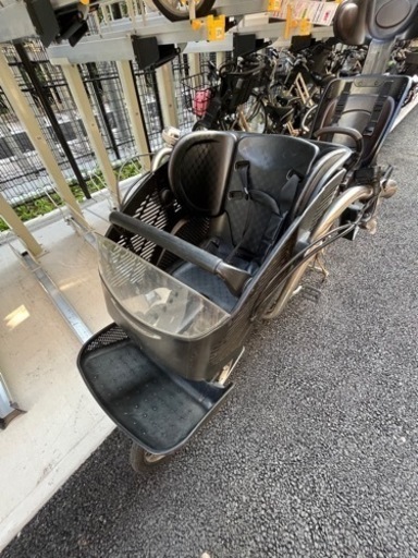 中古　ヤマハ　リトルモア　26インチ 3人乗り 8.9ah 電動自転車