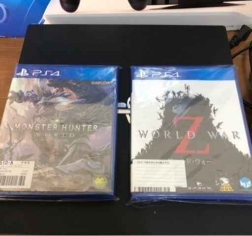 PS4 pro(CUH-7000BB01 ブラック 1TB) 付属品完備(箱あり)+ソフト2個