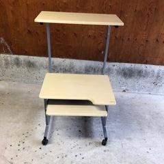 パソコンデスク　小型