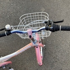 女児用変速機付き20インチ自転車を譲ります。の画像