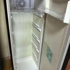 MITSUBISHI　三菱　ノンフロン　冷凍庫の画像