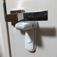 ドアロック×2　無料で差し上げます