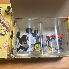 ミッキーマウスのグラス4個