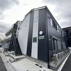 34-15☆築浅☆近隣に複数のお店あり👌防犯カメラ付きでセキュリ...