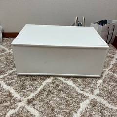 収納ボックス　白　5つ