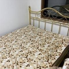 姫系ダブルベッド【スチールパイプベッド】布団セット付きの画像