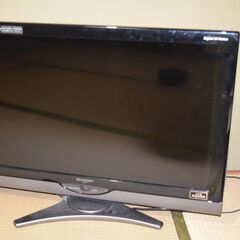 32インチ液晶テレビ　シャープ、AQUOS 2010年製　LC-...