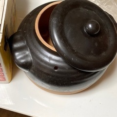 整理中21    新品未使用　焼きいも鍋　　キャンプとかに使えるかも‥