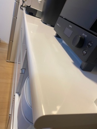 キッチンボード　カップボード　食器棚