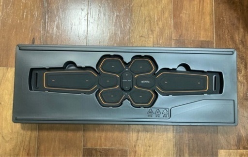 ダイエットグッズ SIX PAD