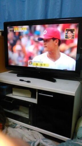 Sharp（シャープ）AQUOS　 32型テレビ　Fire  TV stick付き