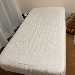 ！値引きしました。無印良品　足付きマットレス　ポケットコイルマットレス