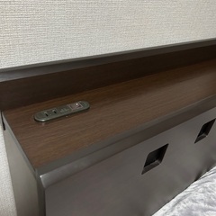 シングルベッドコンセント付き(東京インテリア)