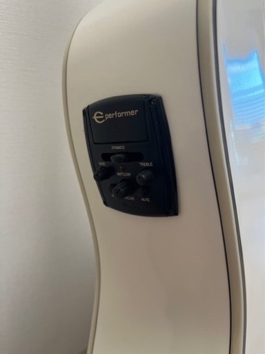 アコースティックギター