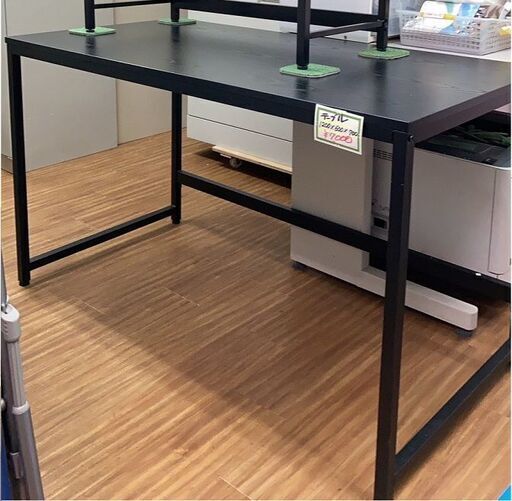 巾１ｍ２０ｃｍのデスク￥5,000