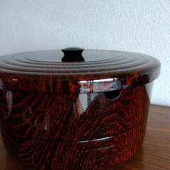 焼肉ウエストの様なおひつの画像