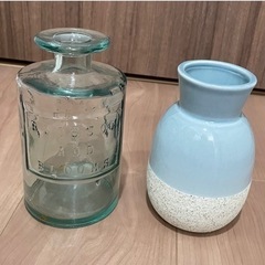 花瓶2つ