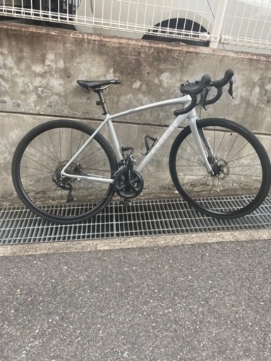 トレック　エモンダALR5 油圧ディスク　105 2019   52？