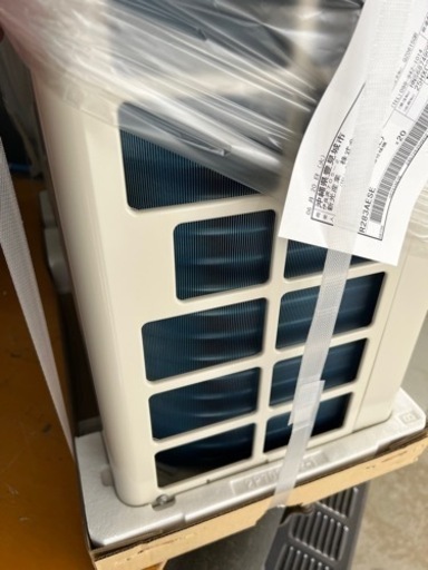 ?　最新モデル1番人気のダイキンエアコン各サイズ入荷しました！標準取付工事費込み　?