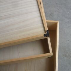 引取り限定 桐の和服ケース