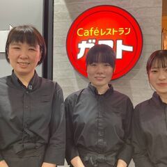 【前払いOK】週1日〜、1日2時間可！ホール・接客スタッフ★の画像