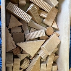 創造性を伸ばす　ギザ積み木　知育玩具の画像