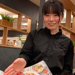【前払いOK】週1日〜、1日2ｈOK！ホール・接客スタッフ！！