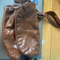 ショルダーバッグの画像