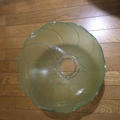 花の型をした天上照明の傘のみ  A137の画像