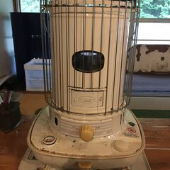 コロナ石油ストーブ　古いですが使えます！