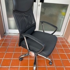 【値下しました】オフィスチェア アームチェア メッシュ ハイバック 肘付 ゲーム パソコンチェア キャスター付き 肘掛 会議 椅子 No2411の画像