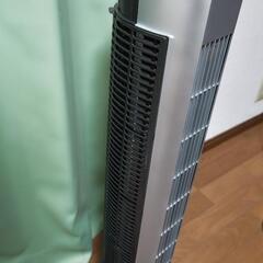 縦型　扇風機　の画像