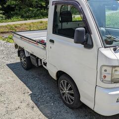 ダイハツハイゼット 4WD ATの画像