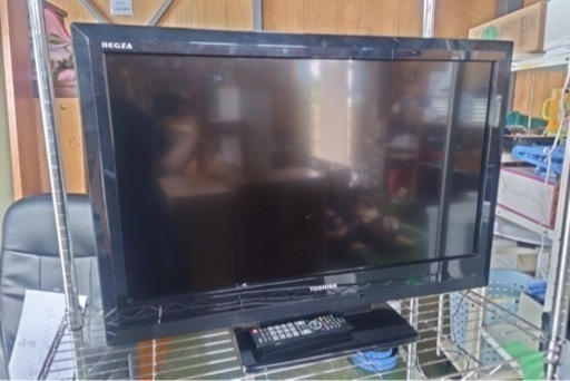 お取引き中です！テレビ　2011年　32インチ　リモコンあり