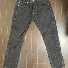 メンズ リーバイス ストレートジーンズ